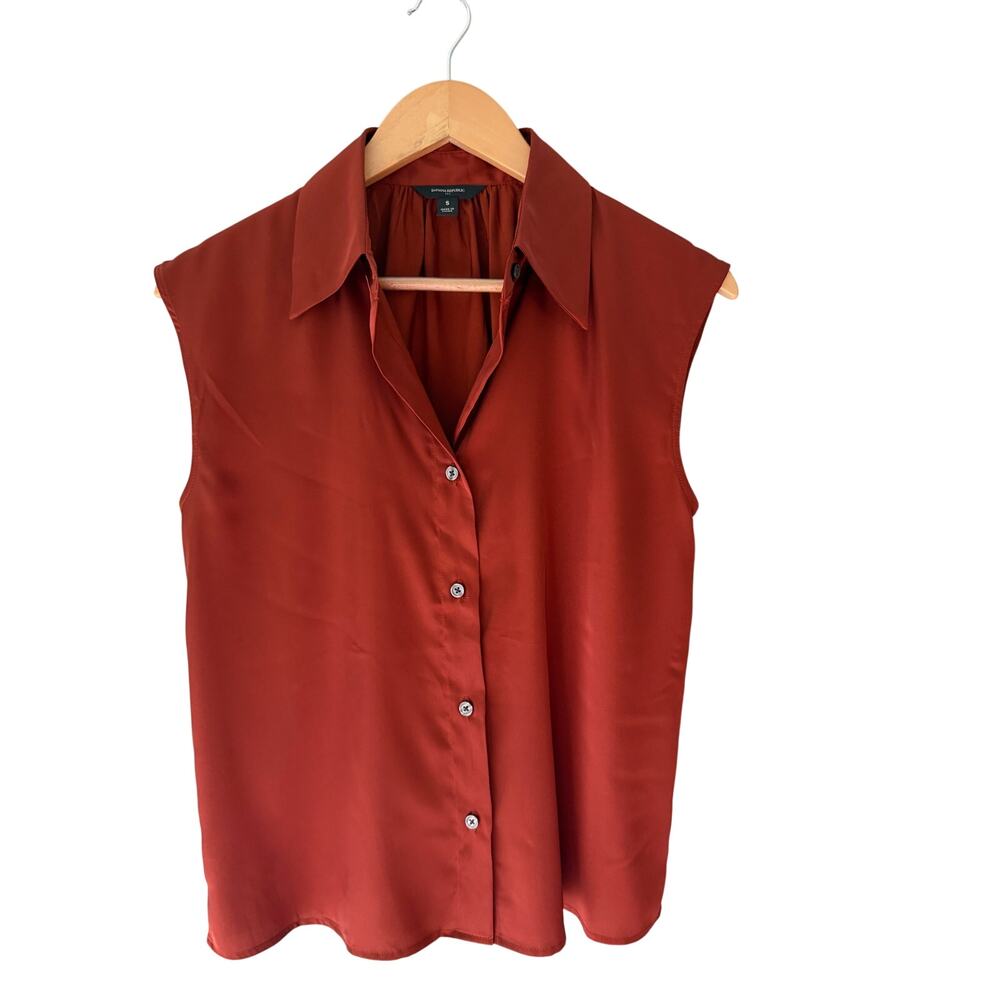 Banana Republic Rust Red Sleeveless Blouse Small Oversized Collar Button Front
